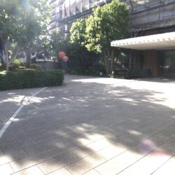 エントランス外観