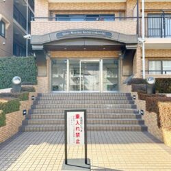 エントランス外観